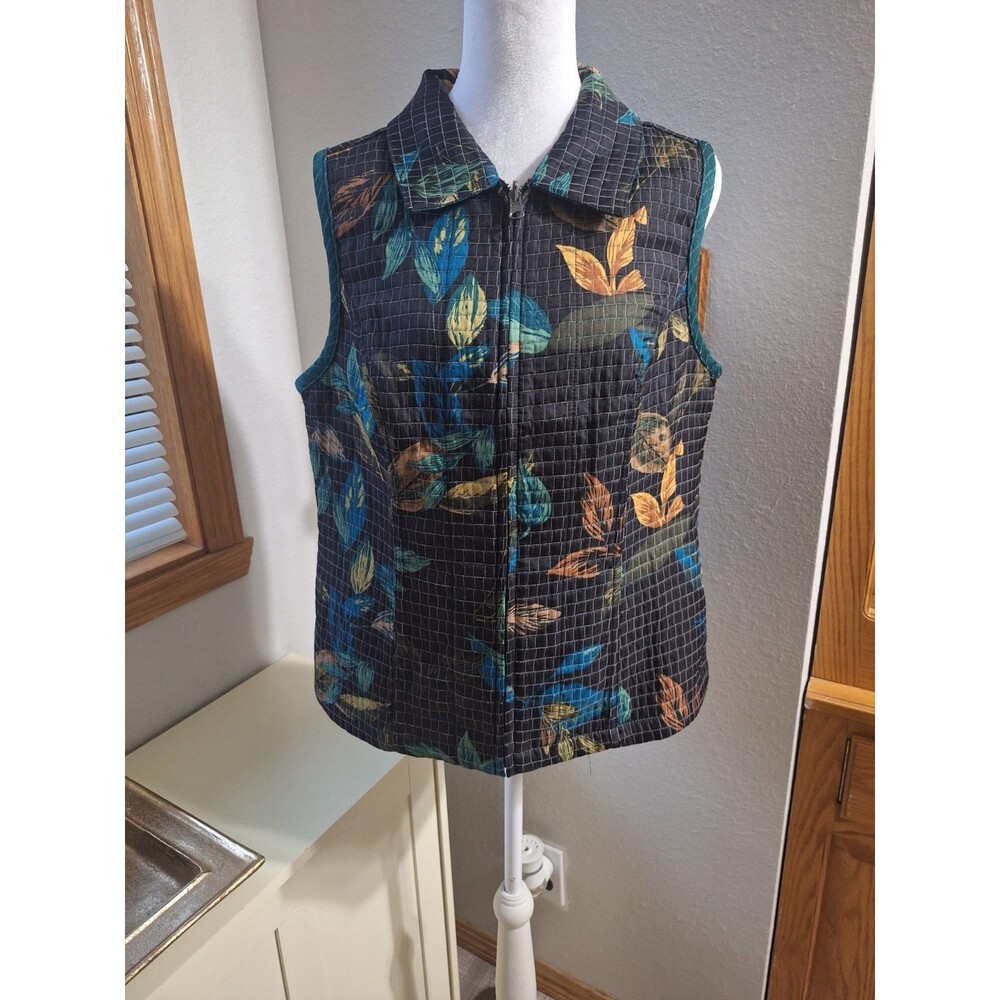 Quilted Women Size PM Teal Black Quilted Vest Artsy Fall Leaf